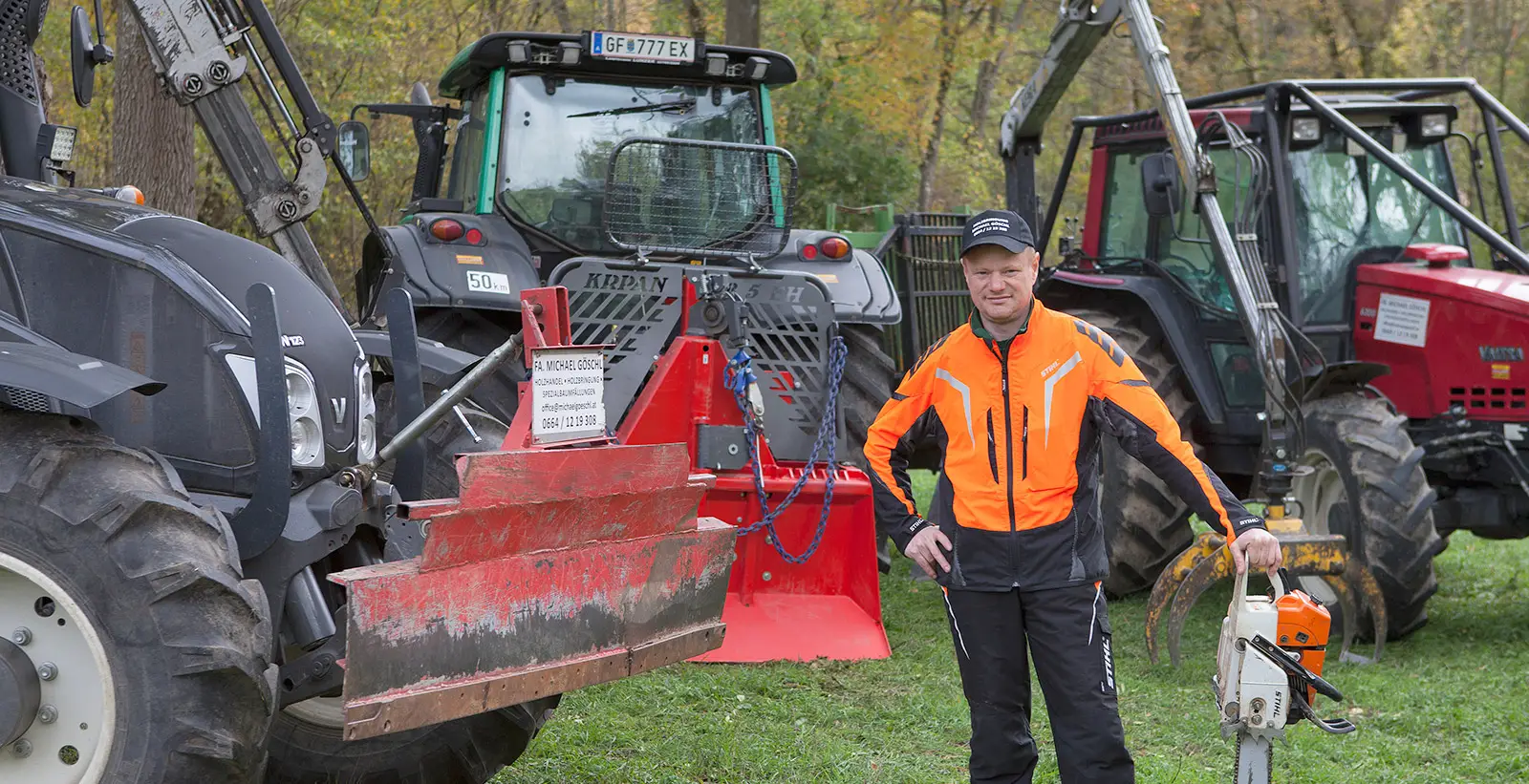 Der beeindruckende Fuhrpark von Göschlholz mit Inhaber Michael Göschl und modernster Forsttechnik für die Holzbringung.